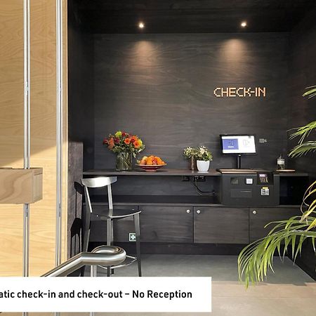 Riva Rooms & Studios - Check-In 24Hr Minusio Bagian luar foto