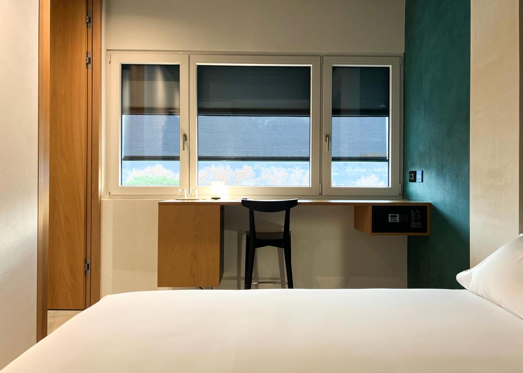 Riva Rooms & Studios - Check-In 24Hr Minusio Bagian luar foto